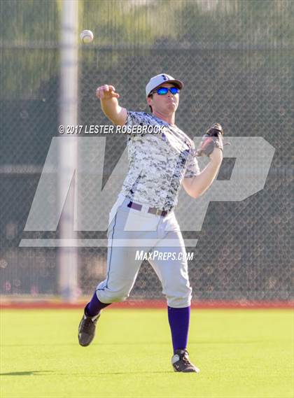 Thumbnail 2 in Stockdale vs Marion photogallery.