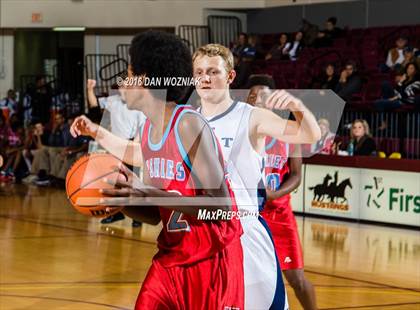 Thumbnail 2 in Wichita Falls Home Educators vs. Hirschi (Fantasy of Lights) photogallery.