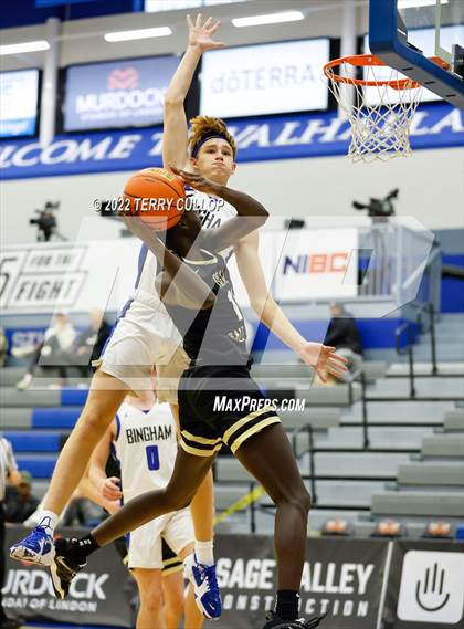 Thumbnail 3 in Real Salt Lake Academy vs. Bingham (5 for the Fight Hoopfest) photogallery.