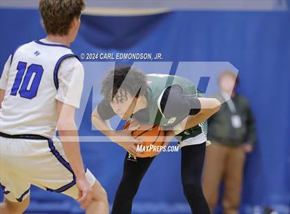 Thumbnail 1 in Hume-Fogg vs. Briarcrest Christian photogallery.