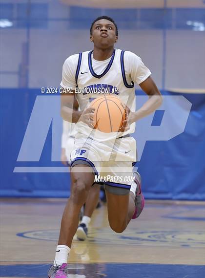Thumbnail 1 in Hume-Fogg vs. Briarcrest Christian photogallery.