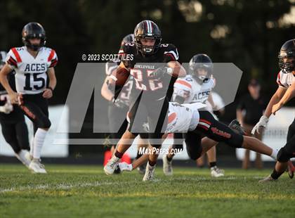 Thumbnail 2 in Amanda-Clearcreek @ Circleville photogallery.