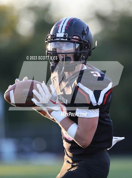 Thumbnail 3 in Amanda-Clearcreek @ Circleville photogallery.