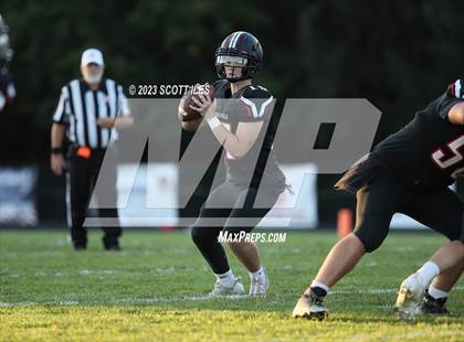 Thumbnail 2 in Amanda-Clearcreek @ Circleville photogallery.