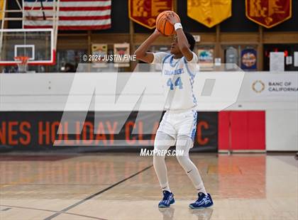 Thumbnail 1 in St. Francis Episcopal vs. Father Judge (Torrey Pines Holiday Classic) photogallery.