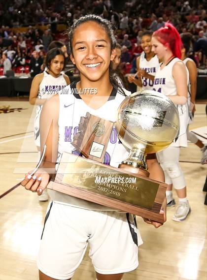 Thumbnail 3 in Valley Vista vs. Xavier College Prep (AIA 6A Final Award Photos)   photogallery.