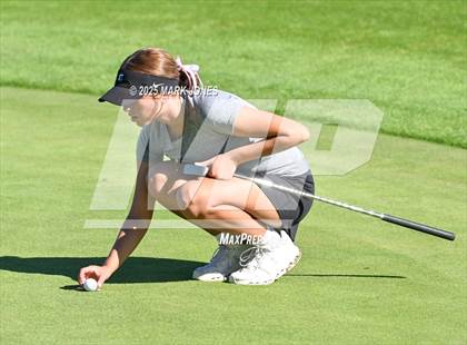 Thumbnail 2 in AIA DII Girls State Golf Championships photogallery.