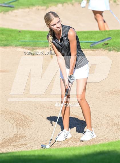 Thumbnail 3 in AIA DII Championships photogallery.