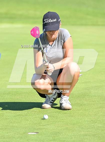 Thumbnail 2 in AIA DII Championships photogallery.