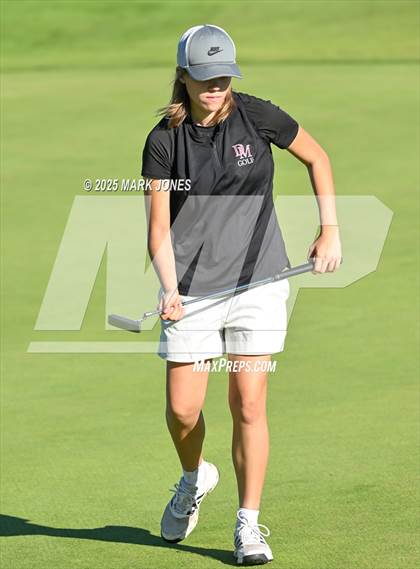 Thumbnail 1 in AIA DII Championships photogallery.