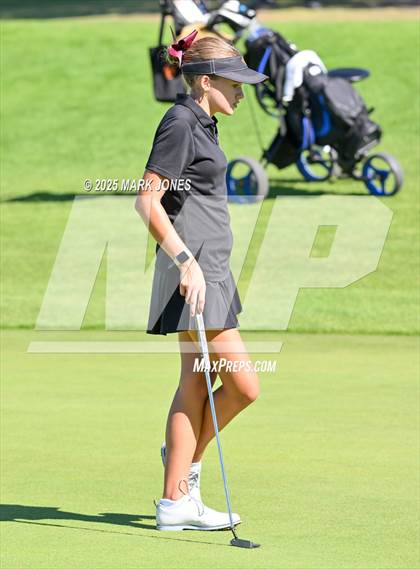 Thumbnail 3 in AIA DII Championships photogallery.