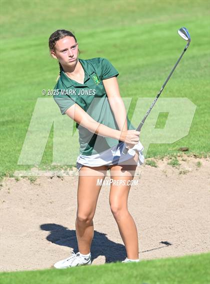 Thumbnail 1 in AIA DII Championships photogallery.