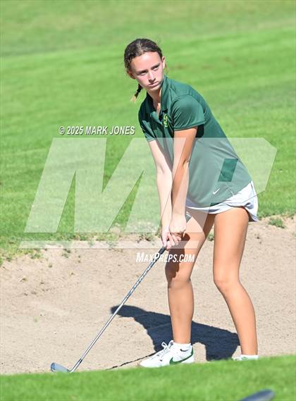 Thumbnail 2 in AIA DII Championships photogallery.