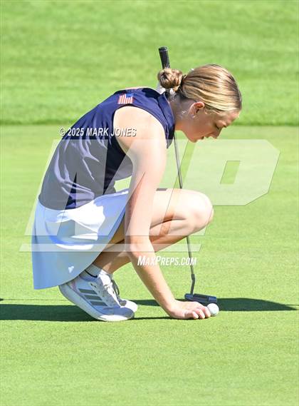 Thumbnail 2 in AIA DII Championships photogallery.