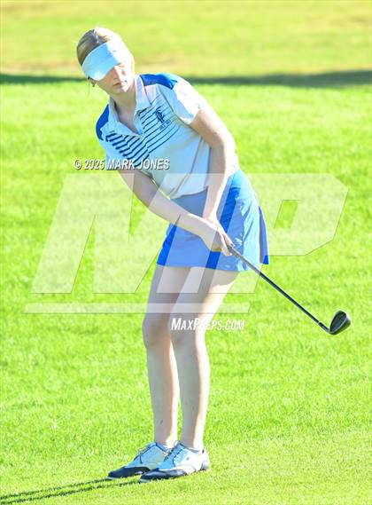 Thumbnail 3 in AIA DII Championships photogallery.