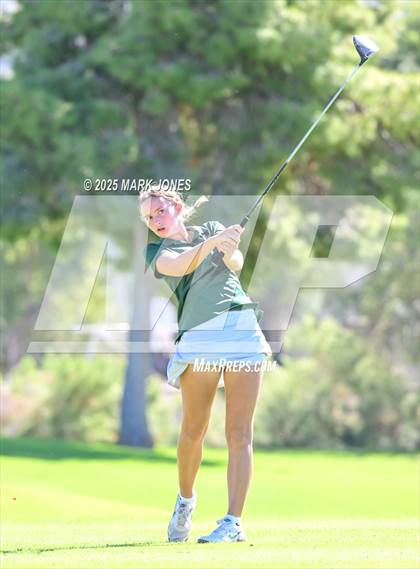 Thumbnail 2 in AIA DII Championships photogallery.