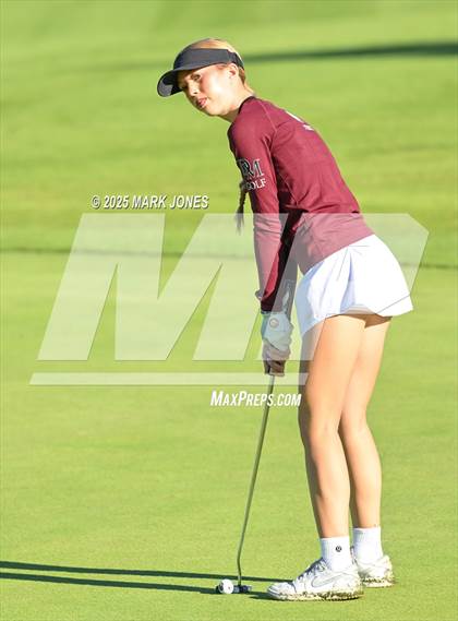 Thumbnail 2 in AIA DII Championships photogallery.