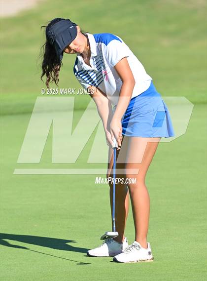 Thumbnail 2 in AIA DII Championships photogallery.