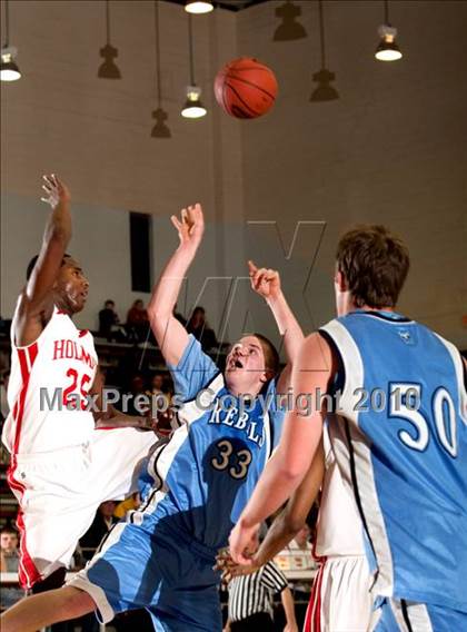 Thumbnail 3 in Boone County vs. Holmes photogallery.