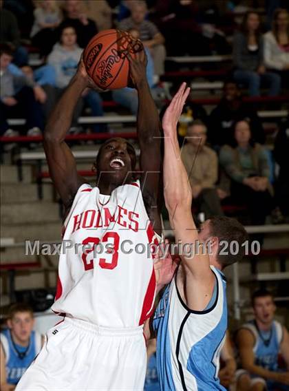 Thumbnail 3 in Boone County vs. Holmes photogallery.