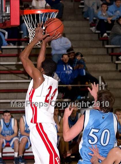 Thumbnail 2 in Boone County vs. Holmes photogallery.