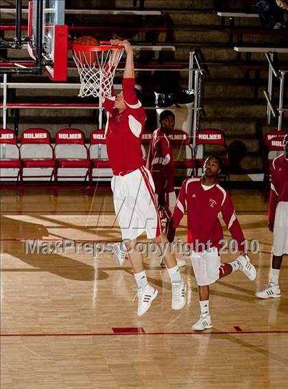 Thumbnail 2 in Boone County vs. Holmes photogallery.