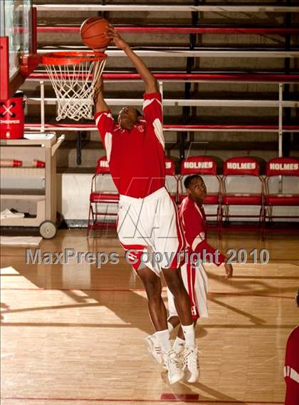Thumbnail 1 in Boone County vs. Holmes photogallery.