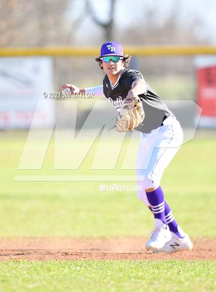 Thumbnail 2 in Tolar @ Lipan photogallery.