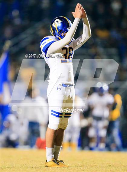 Thumbnail 3 in Oscar Smith @ King's Fork photogallery.