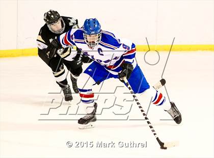 Thumbnail 2 in Priory vs. Francis Howell North photogallery.
