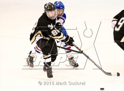 Thumbnail 3 in Priory vs. Francis Howell North photogallery.