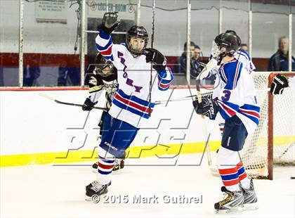 Thumbnail 3 in Priory vs. Francis Howell North photogallery.