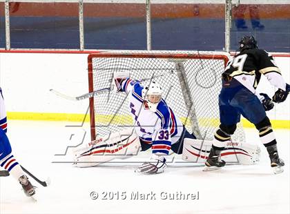 Thumbnail 1 in Priory vs. Francis Howell North photogallery.