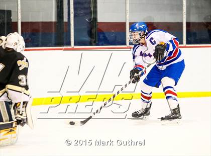 Thumbnail 3 in Priory vs. Francis Howell North photogallery.