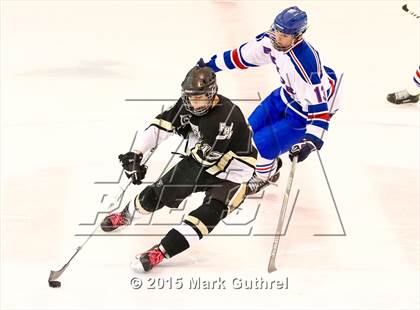 Thumbnail 1 in Priory vs. Francis Howell North photogallery.