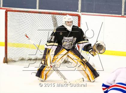 Thumbnail 3 in Priory vs. Francis Howell North photogallery.