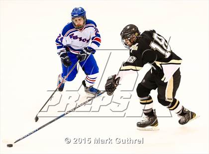Thumbnail 1 in Priory vs. Francis Howell North photogallery.