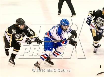Thumbnail 3 in Priory vs. Francis Howell North photogallery.