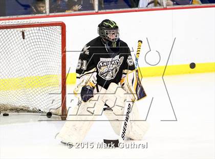 Thumbnail 3 in Priory vs. Francis Howell North photogallery.