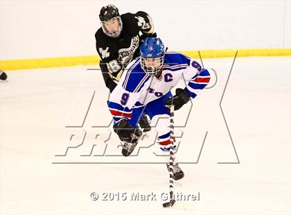 Thumbnail 3 in Priory vs. Francis Howell North photogallery.