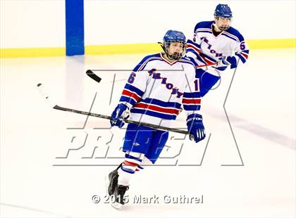 Thumbnail 2 in Priory vs. Francis Howell North photogallery.