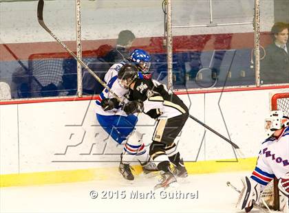 Thumbnail 3 in Priory vs. Francis Howell North photogallery.