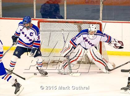 Thumbnail 1 in Priory vs. Francis Howell North photogallery.