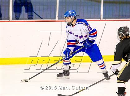 Thumbnail 2 in Priory vs. Francis Howell North photogallery.