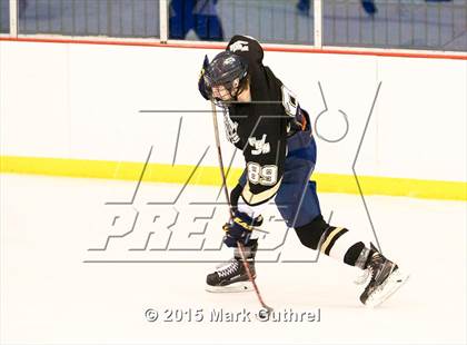 Thumbnail 3 in Priory vs. Francis Howell North photogallery.