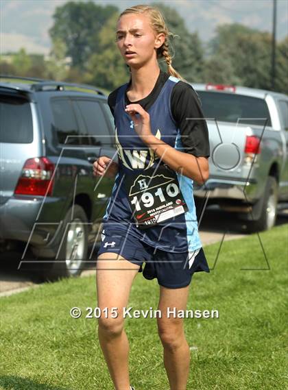 Thumbnail 3 in Highland Cross Country Invitational photogallery.