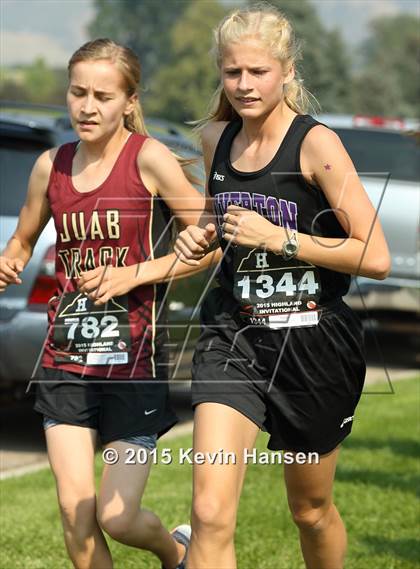 Thumbnail 2 in Highland Cross Country Invitational photogallery.