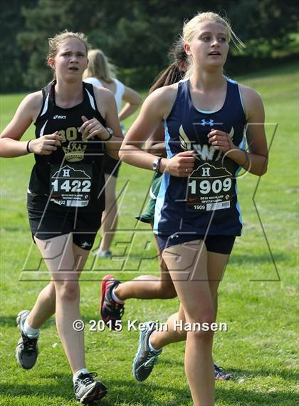 Thumbnail 3 in Highland Cross Country Invitational photogallery.