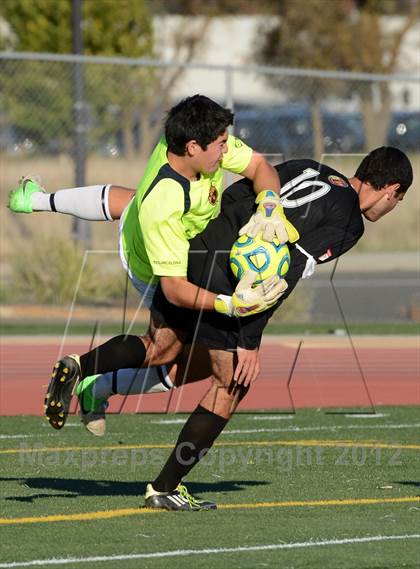 Thumbnail 2 in Granite Bay vs. Jesuit (CIF SJS D1 Final) photogallery.