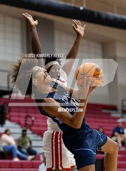 Thumbnail 3 in JV: Hillcrest vs Calera (Brookwood Tipoff Classic) photogallery.